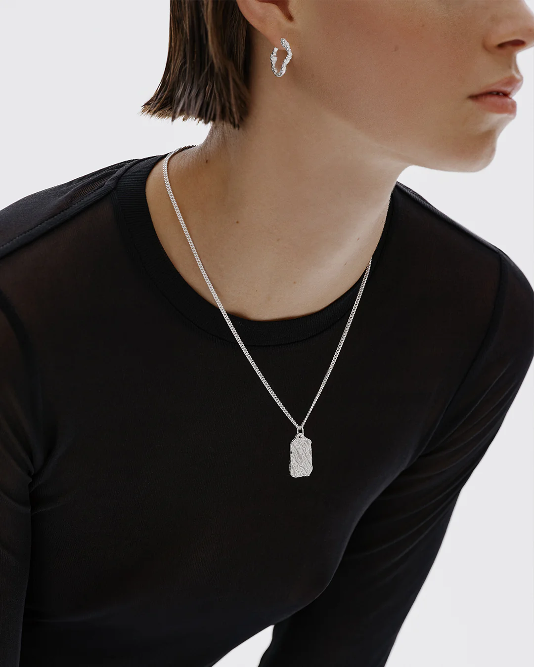 Itu-rengaskorvakorut hopea - Image 5