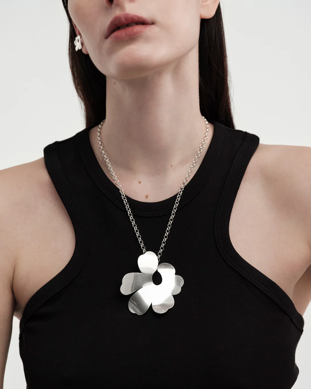 Kalevala x Marimekko Unikko-ear cuff hopea - Image 5